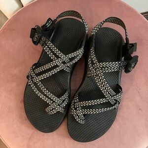 Chaco Women's 8 39 Classic ZX2 Black & Grey Strappy Sandals Hiking Outdoor Shoes